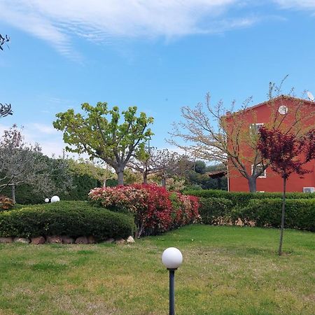 Villa Mariellie Néa Péramos 外观 照片